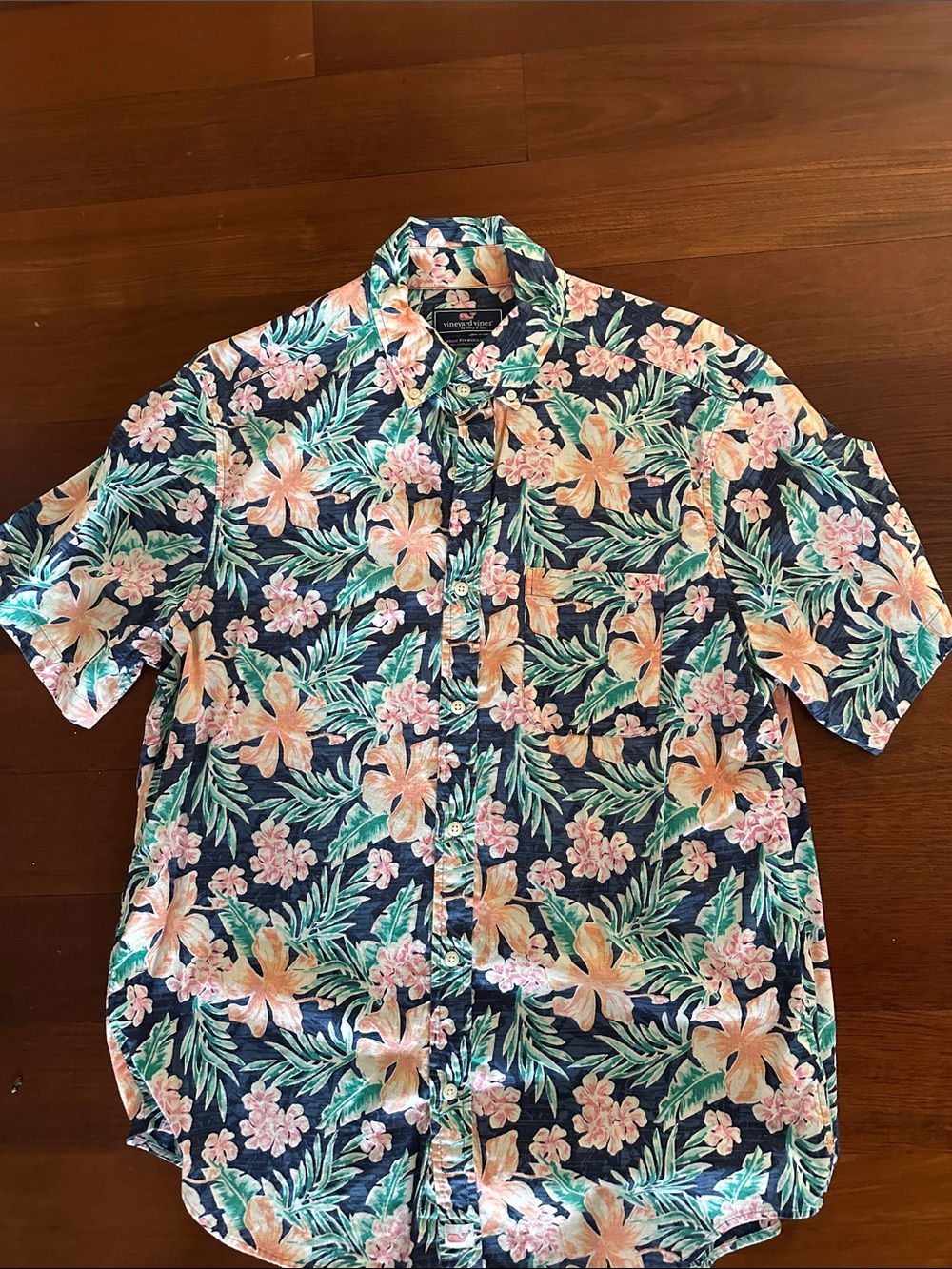 Vineyard Vines Men’s Tropical Floral Shirt